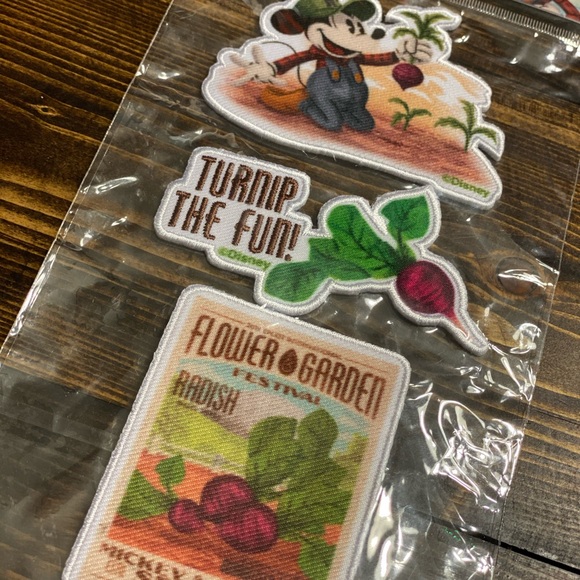 Disney flower and garden - Picture 2 of 4